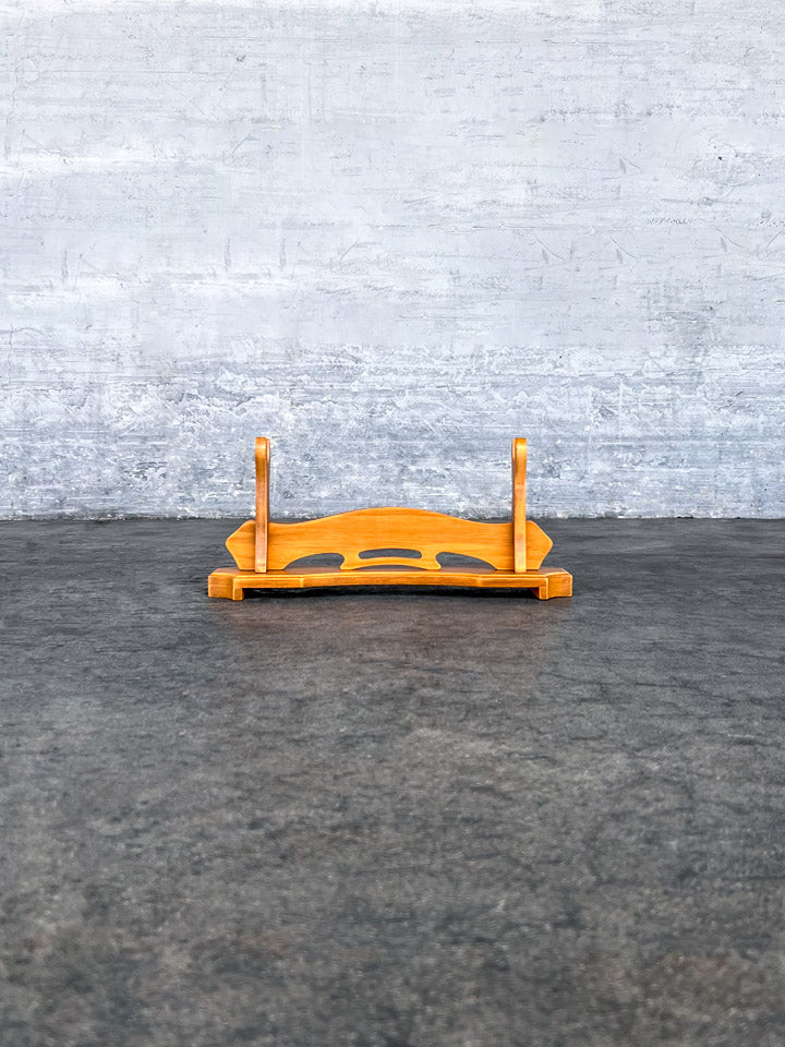 Platform Single Sword Stand — scabbard / saya detail