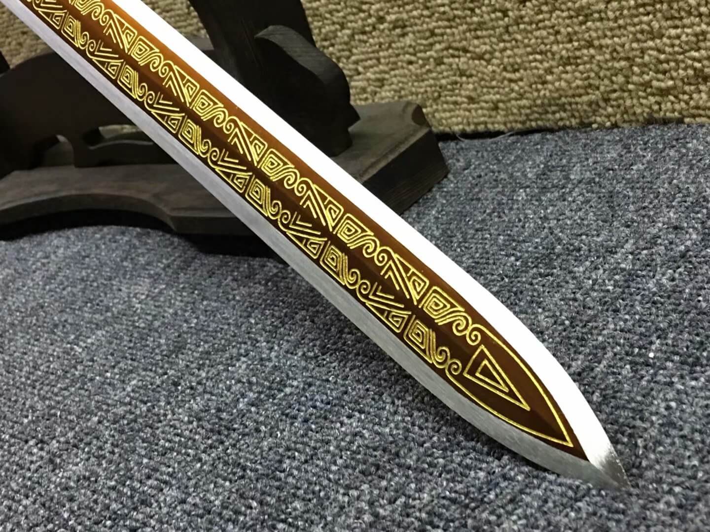Yuewang sword,High carbon steel etch blade,Redwood scabbard — alternate angle view 5