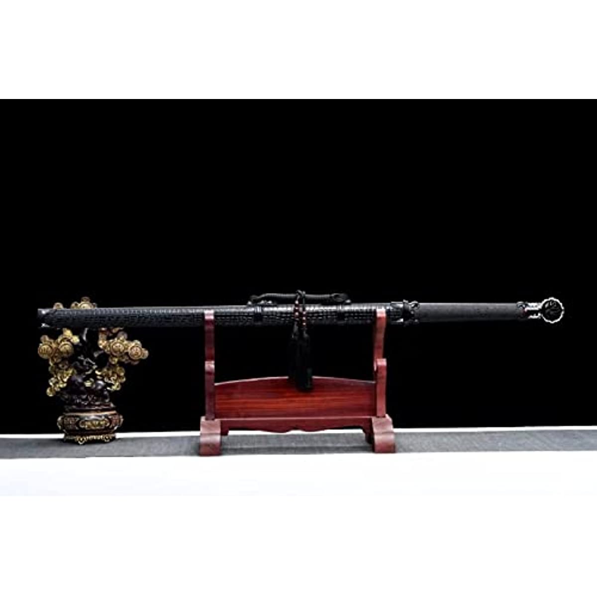 Tang dao Falchion Saber High Carbon Steel Blades,Black Appearance — close-up detail view