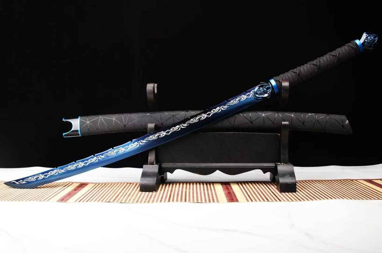 Machete,Saber Real,Full Tang High Carbon Steel Blue Blades — close-up detail view