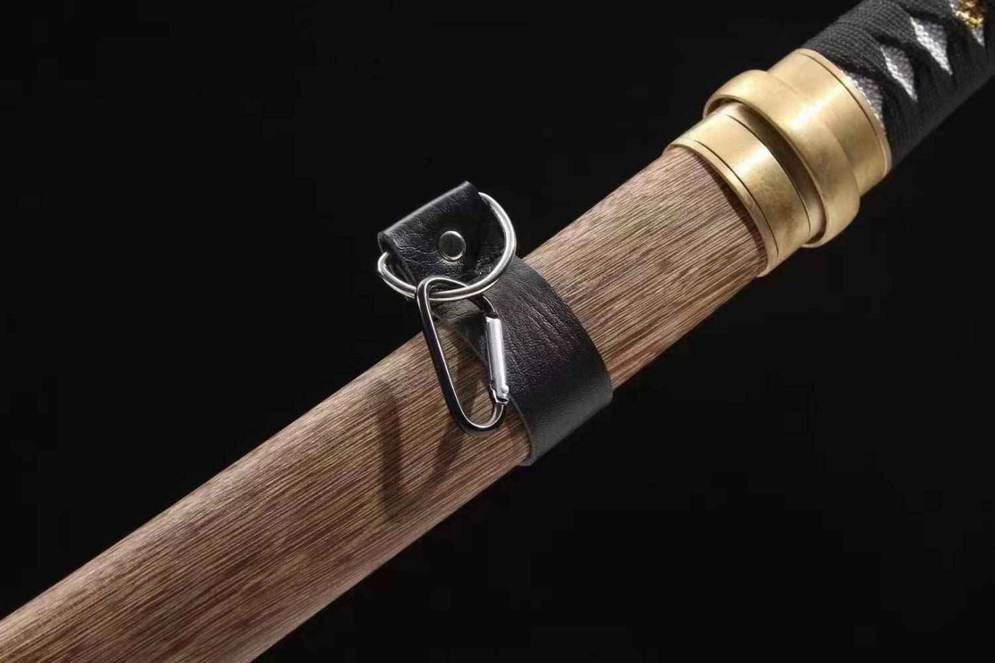 Samurai Sword Tachi Fully Handmade High Carbon Steel Blade — handle and fittings close-up