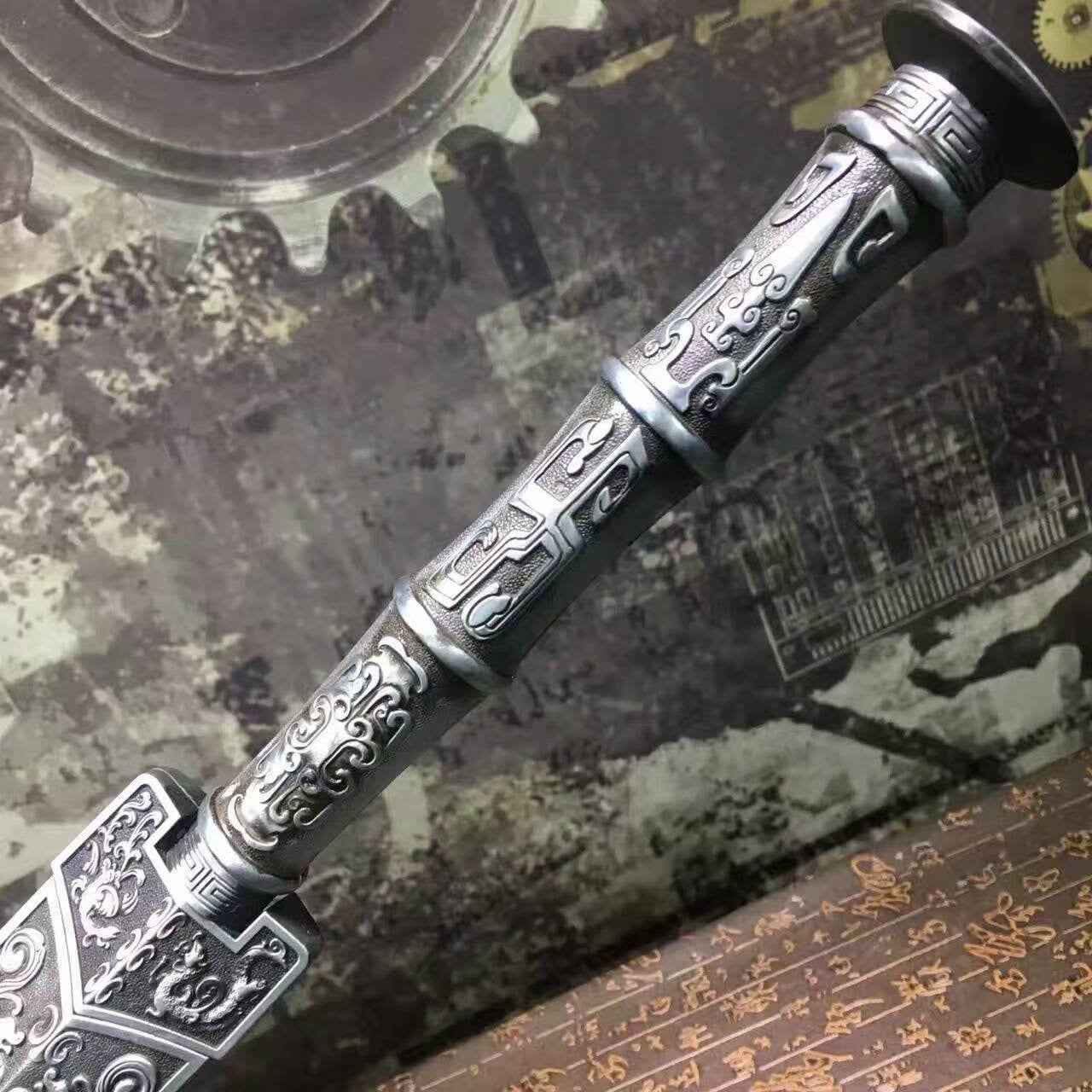 Han sword/High carbon steel eight surface blade/Rosewood/Alloy handle — handle and fittings close-up