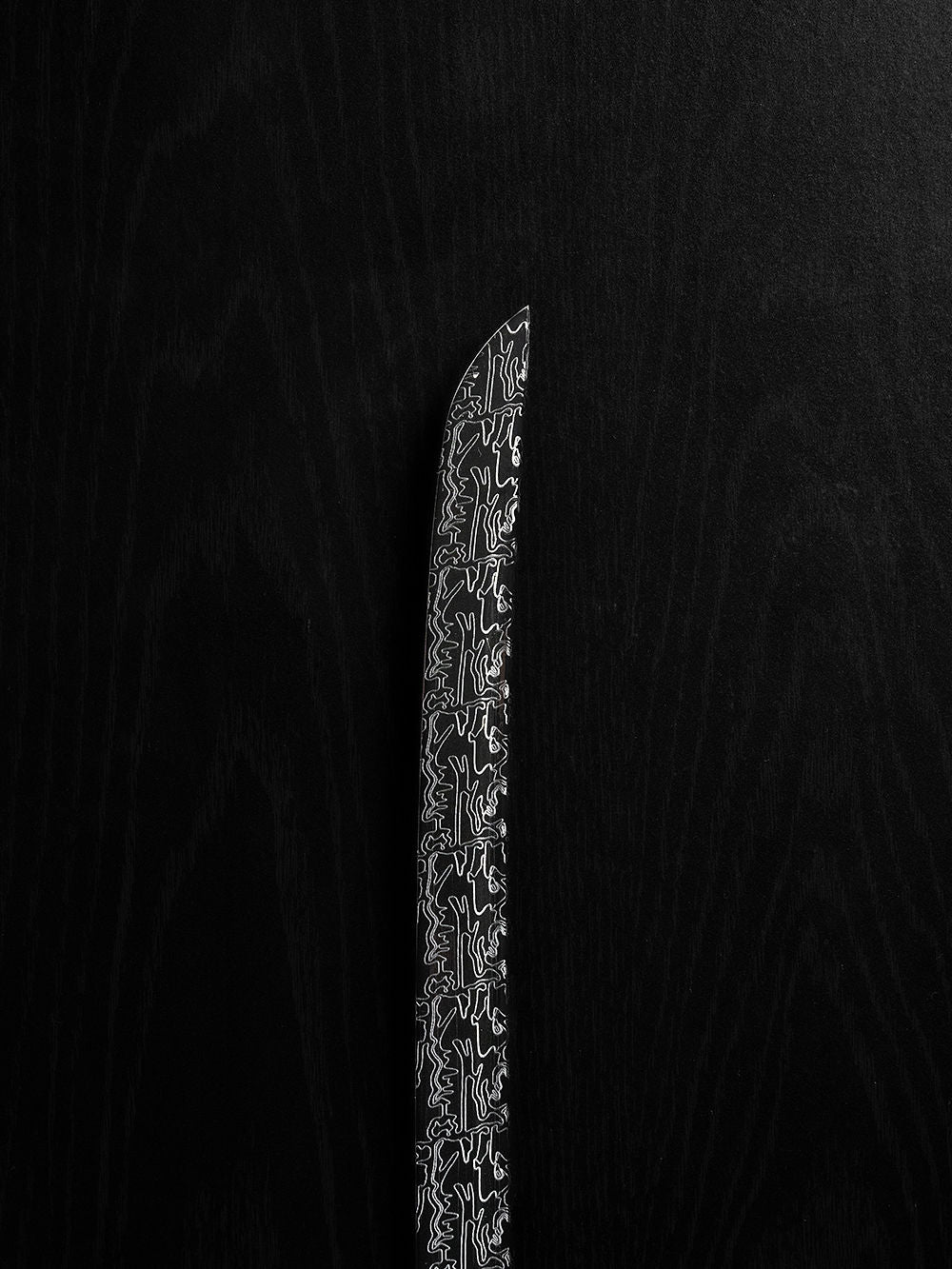 Kurayami Katana (1060 Carbon Steel) — scabbard / saya detail