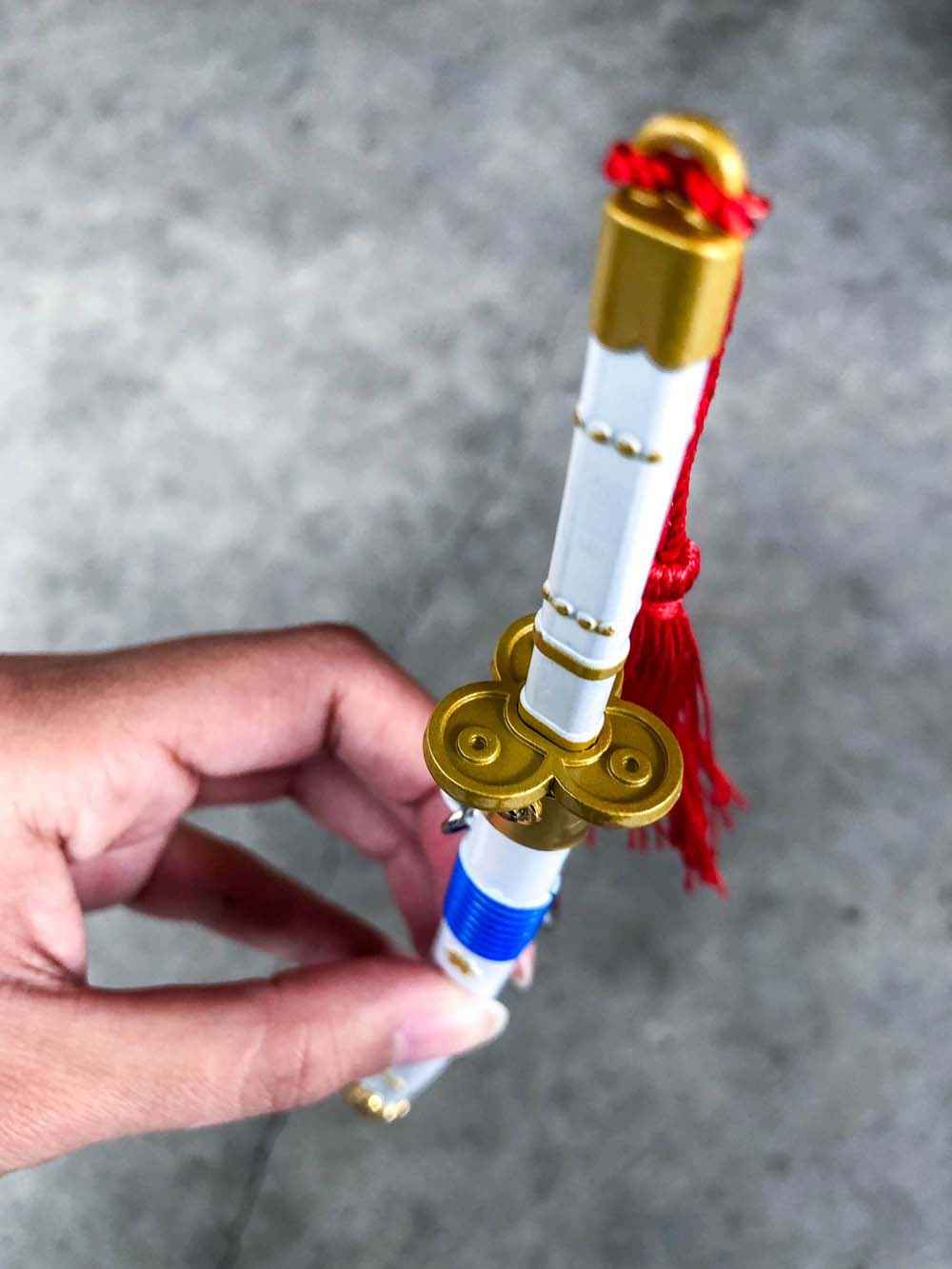 Ame no Habakiri Keychain + Stand — handle and fittings close-up