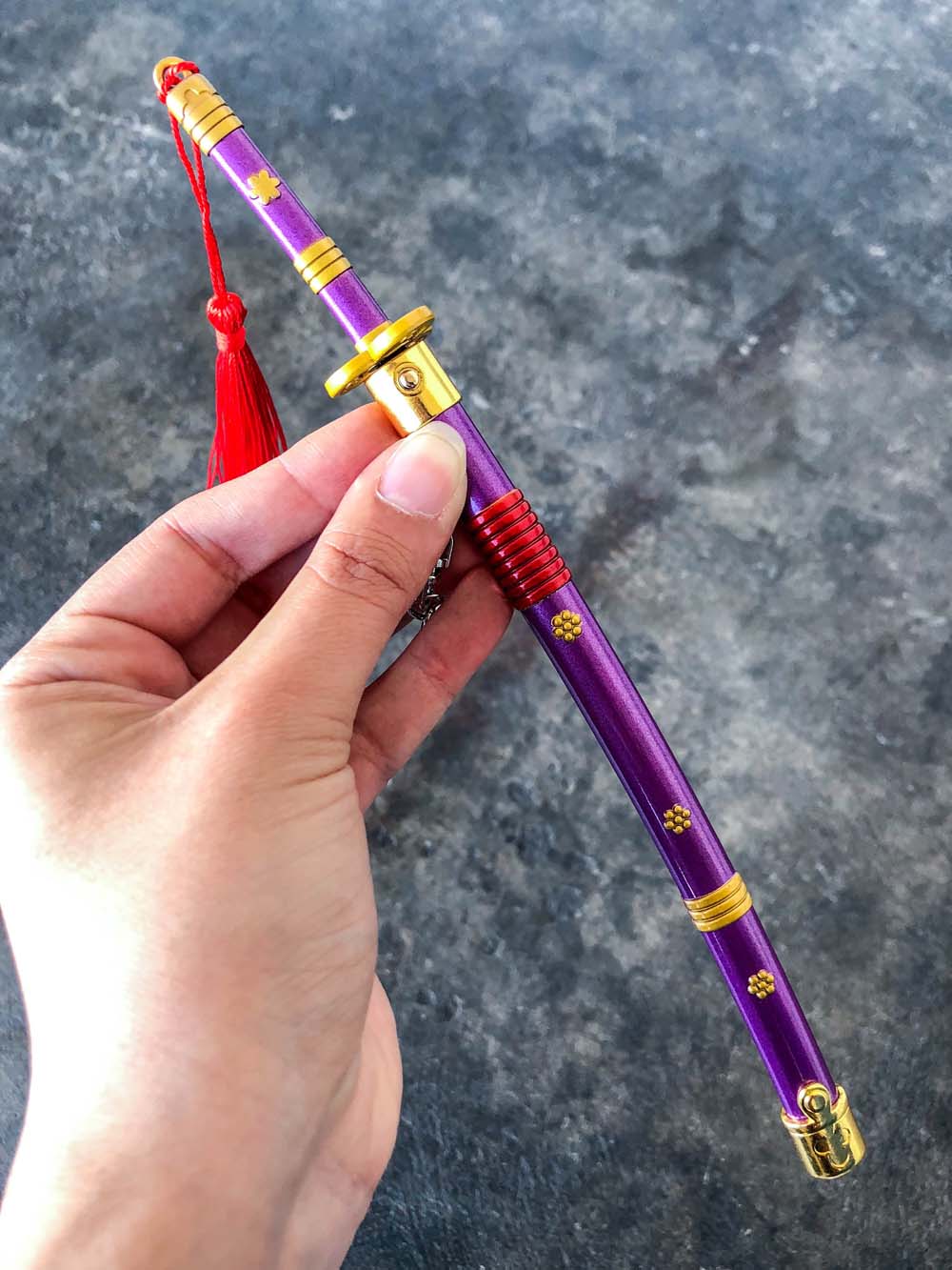 Enma Keychain (Purple) + Stand — alternate angle view 5