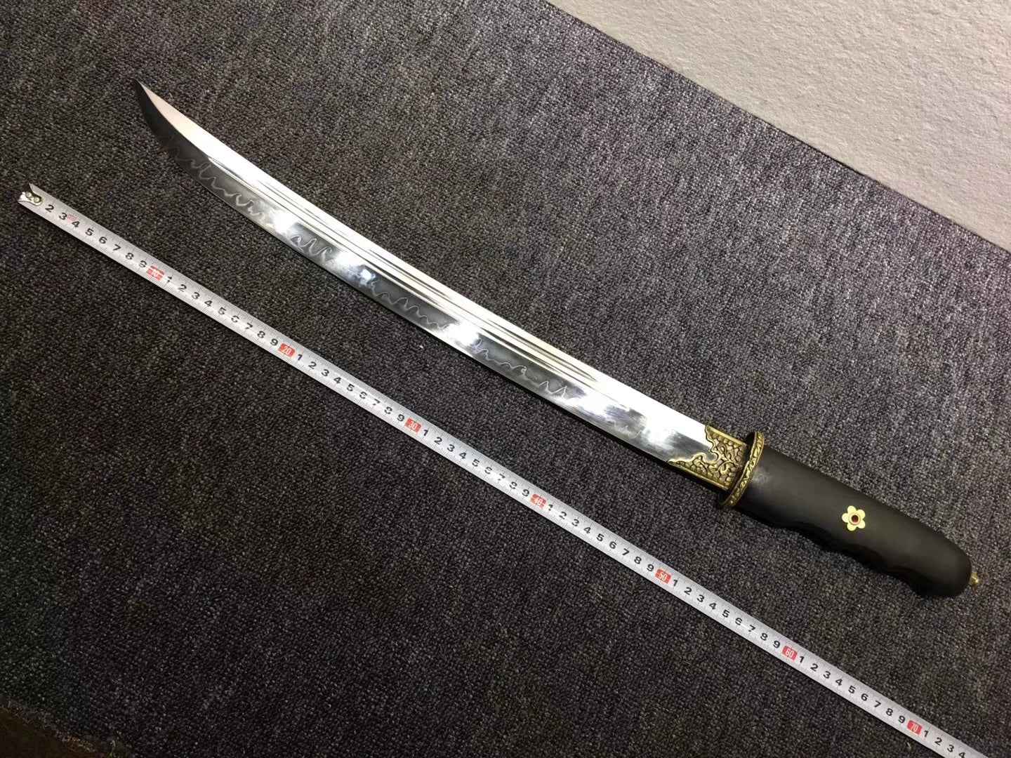 Persian knife,Sabre,High carbon steel burn blade,Ebony,Brass — blade and hamon detail