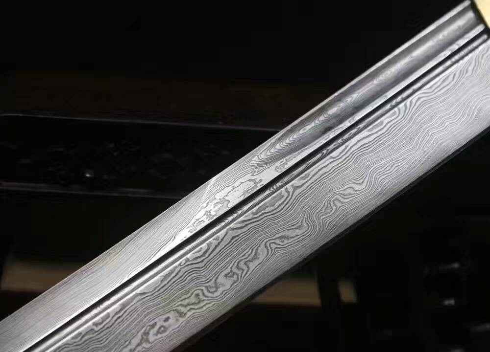 Dagger sword,Folding steel blade,Cowhide scabbard,Length 18 inch — handle and fittings close-up