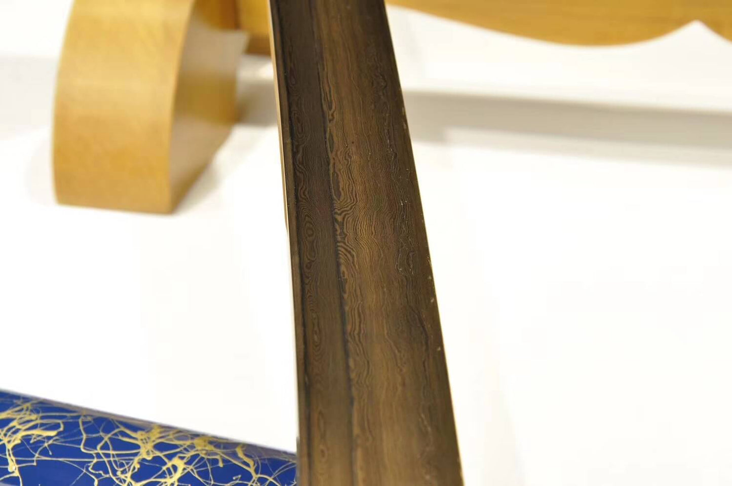 katana(Damascus steel gold blade,Wood scabbard,Alloy fittings)Full tang — alternate angle view 5