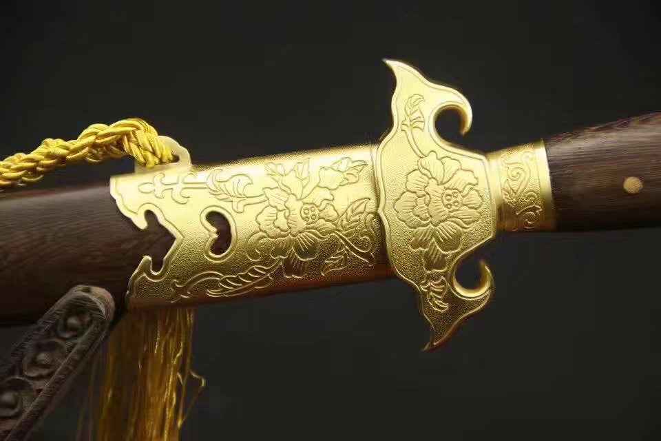 Training sword,Tai chi swords,Stainless steel,Rosewood scabbard,Brass parts — blade and hamon detail