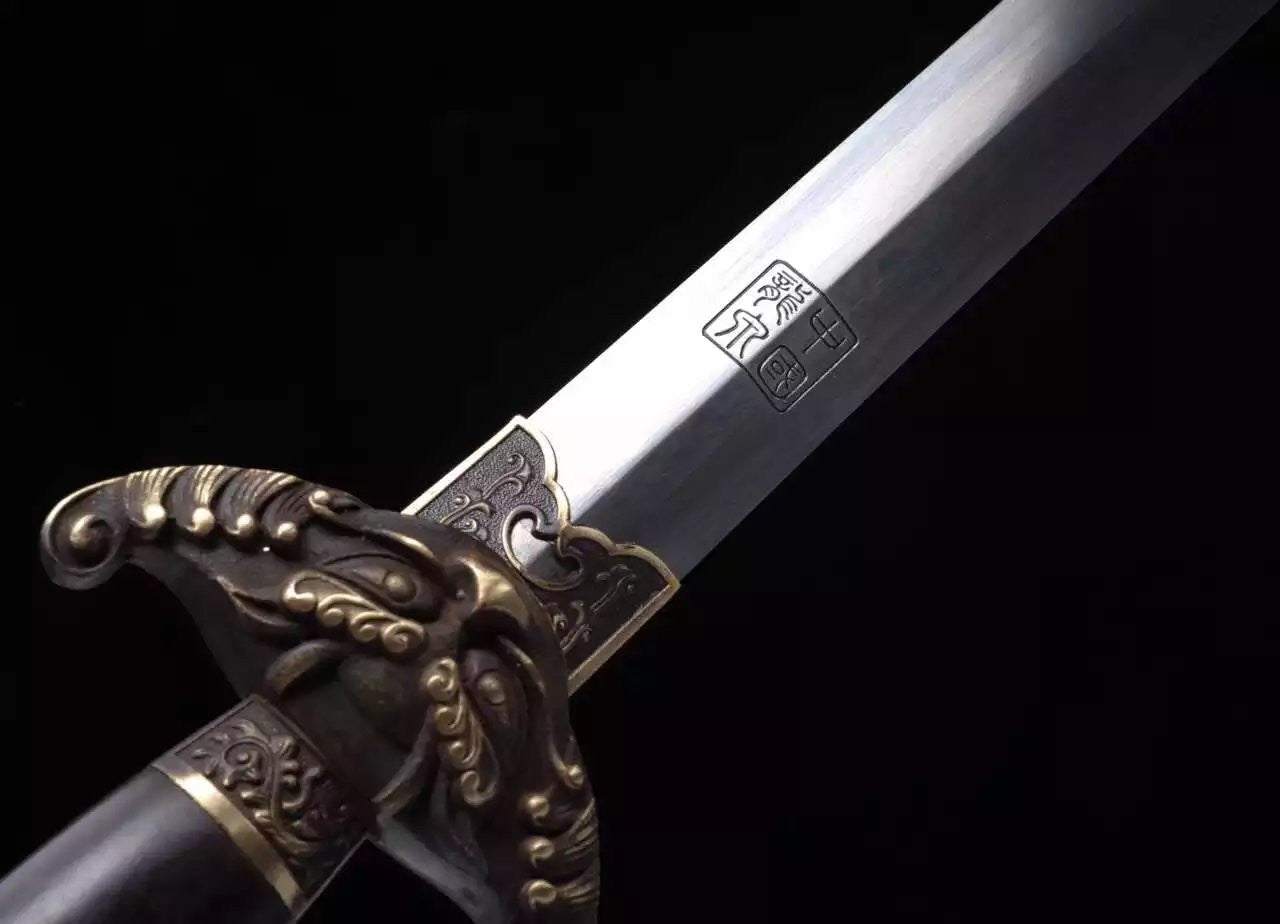 Qianlong sword,Folded steel,Ebony scabbard,Copper fitting,Length 39 inch — alternate angle view 5