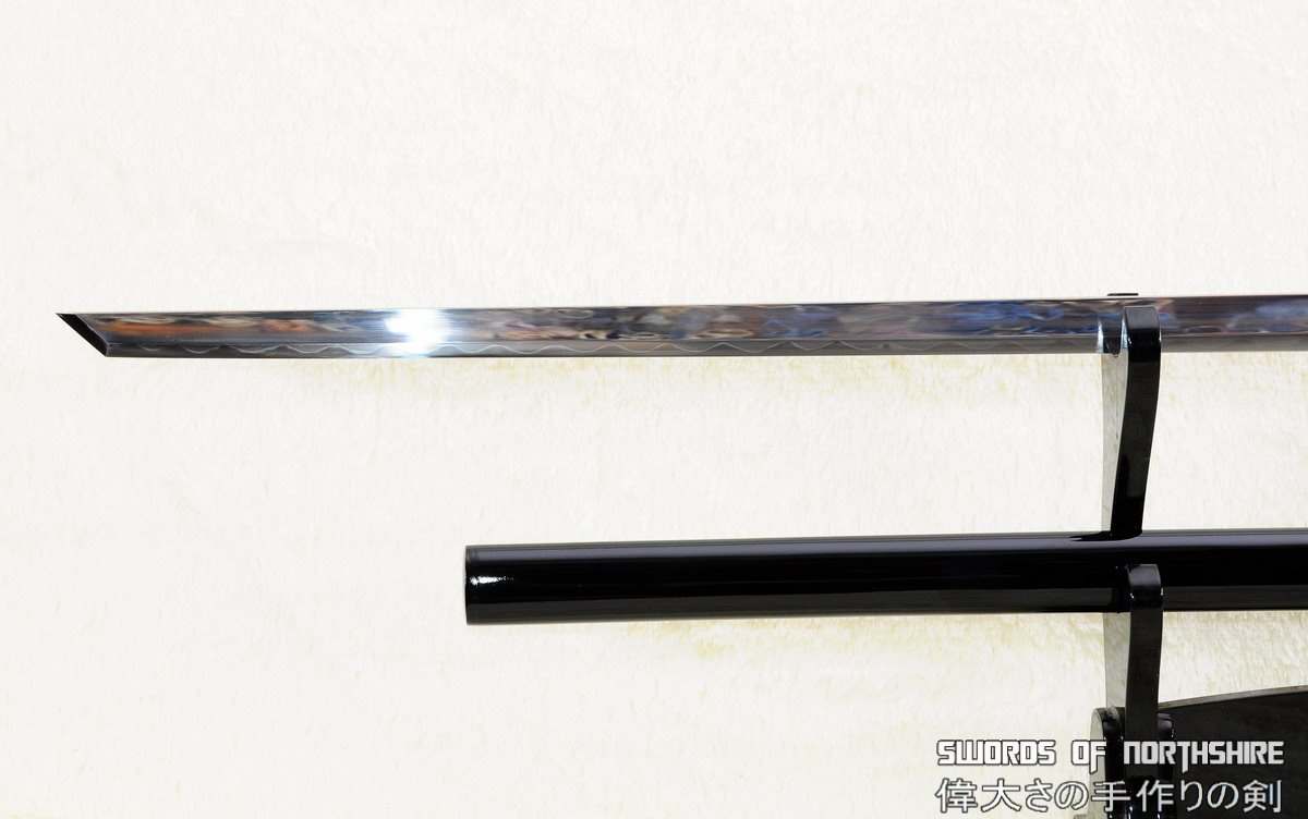 Nodachi - Koshigaya 1095 — blade and hamon detail