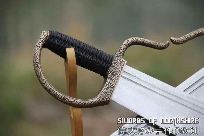 Butterfly Swords - Wang Zhanyuan 1060 — handle and fittings close-up