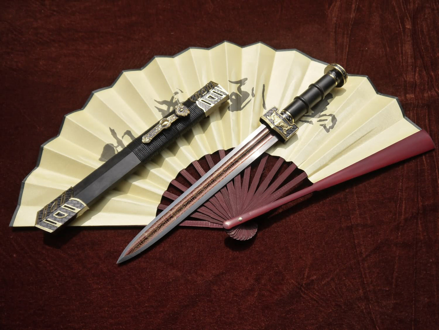 Dagger sword,Folded steel,Black wood scabbard,Alloy fitting,Length 13 inch — scabbard / saya detail