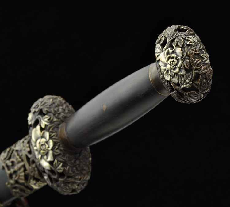 Jian - Wang Wenshao 1060 — handle and fittings close-up