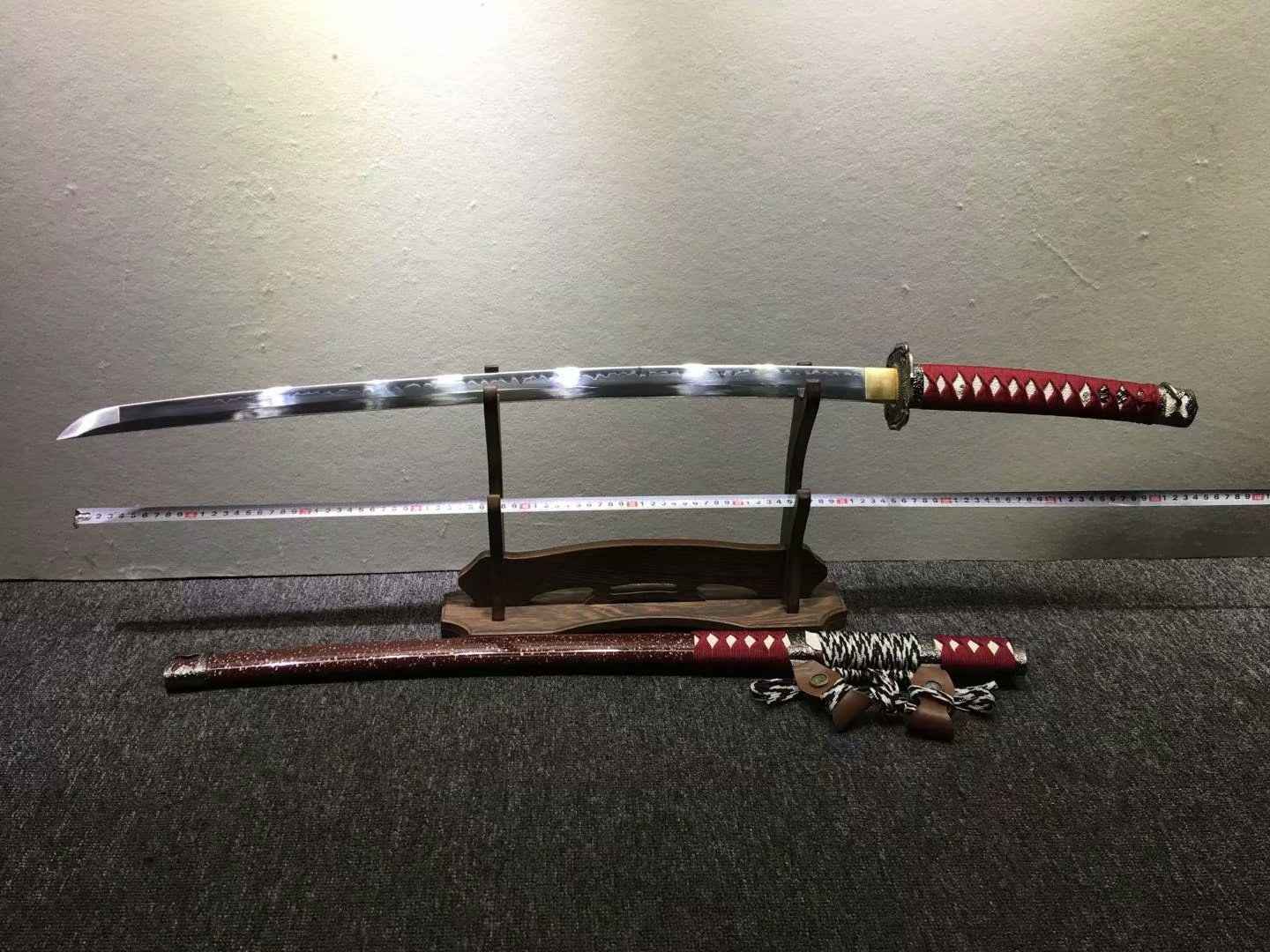Nihontou Tachi,Nodachi,High carbon steel burn blade,Alloy tosogu — blade and hamon detail