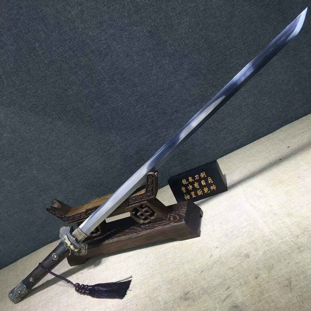 Damascus Steel Hexagonal Tang Dao with Brass Fittings – 39″ — handle and fittings close-up