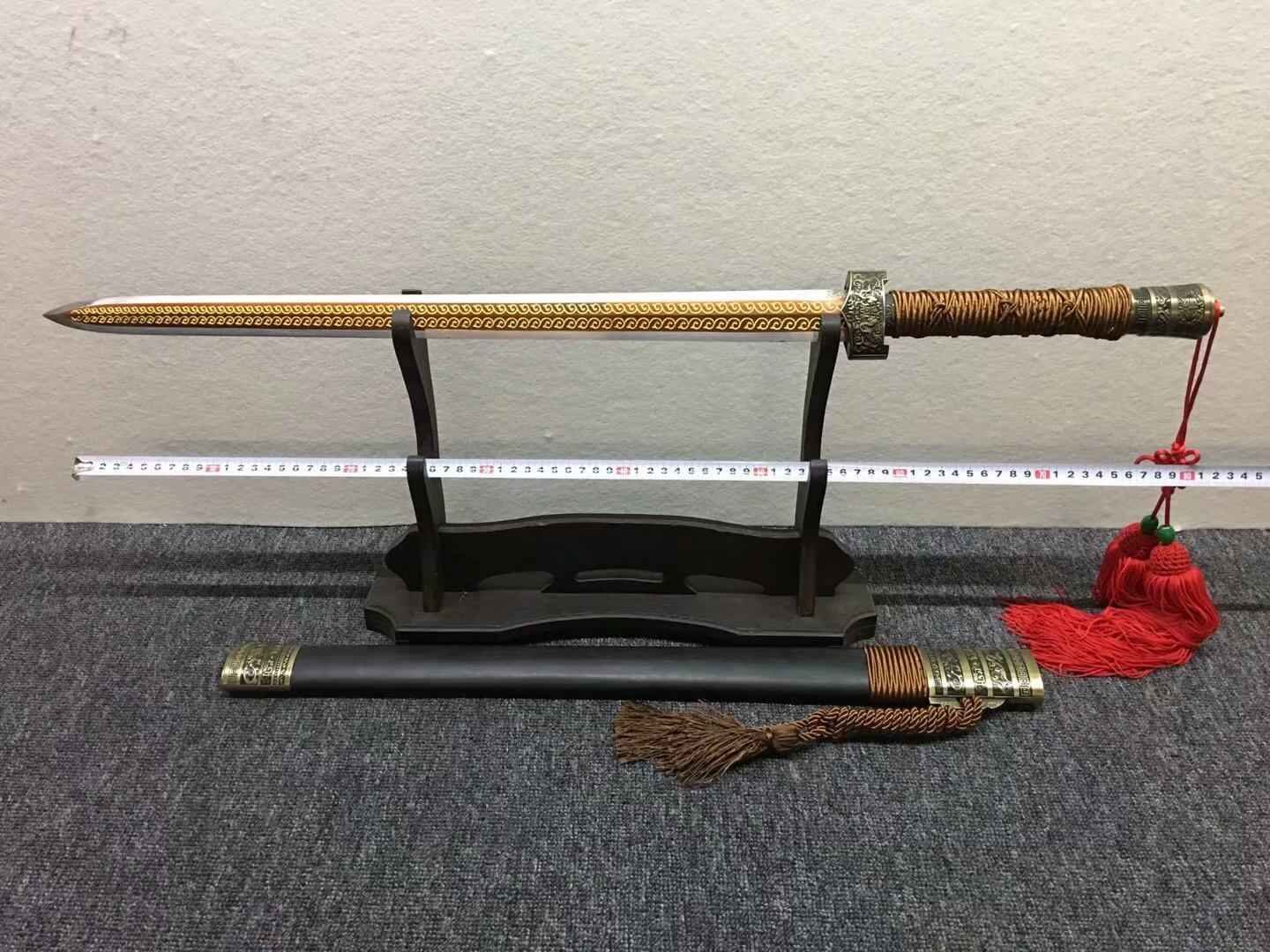 Wolong jian,High manganese steel etch blade,Black wood,Alloy — handle and fittings close-up