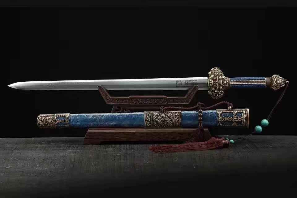 Yongle sword,Damascus steel blade,Blue skin scabbard,Brass — blade and hamon detail